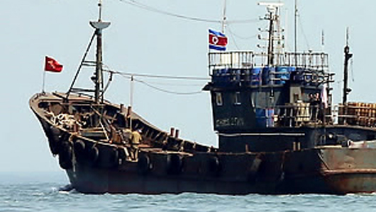 北朝鮮の漁船（本文とは関係ありません）