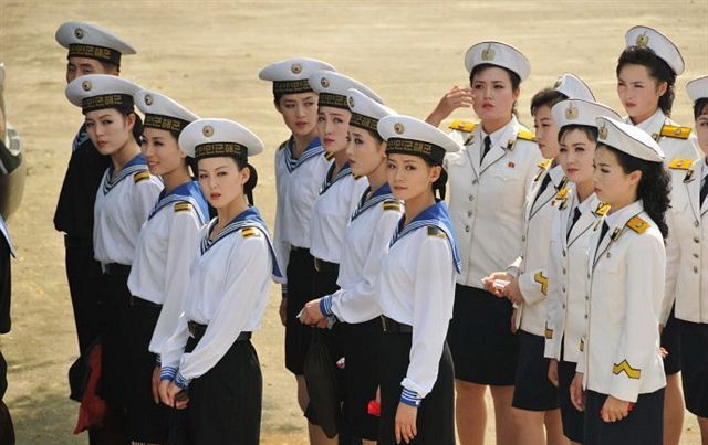 朝鮮人民軍海軍の女性兵士（本文とは関係ありません）