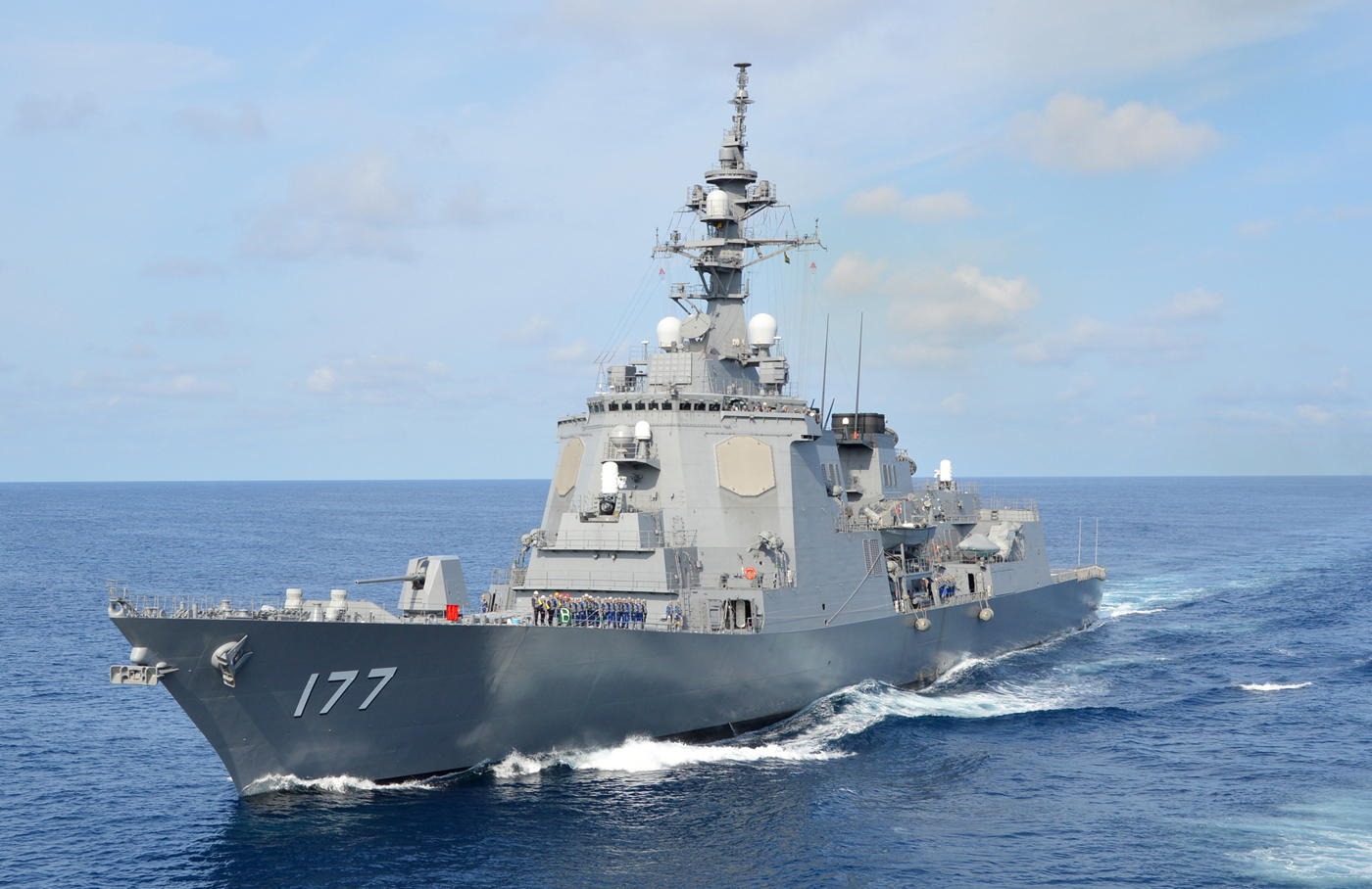 イージス艦2隻新造を閣議決定へ…地上配備撤回の代替策