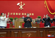 朝鮮労働党総書記に推戴された金正恩氏（2021年1月11日付朝鮮中央通信）