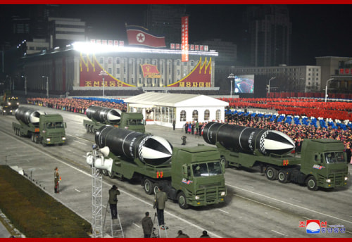 SLBM「北極星5」型／労働党第8回大会記念軍事パレード（2021年1月15日付朝鮮中央通信）