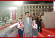 北朝鮮の建国73周年を祝う「民間および安全武力閲兵式」（2021年9月9日付朝鮮中央通信）