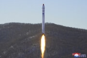 北朝鮮国家宇宙開発局が偵察衛星開発実験を行った（2022年12月19日付朝鮮中央通信）