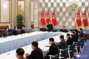 5日に開催された朝鮮労働党中央委員会第8期第13回政治局会議（2023年2月6日付朝鮮中央通信）