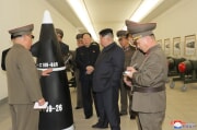 金正恩氏が核兵器化活動を現地指導した（2028年3月28日付朝鮮中央通信）
