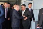 プーチン氏が金正恩氏を歓迎する宴会を開いた（2023年9月14日付朝鮮中央通信）