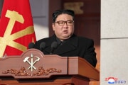 金正恩氏が北朝鮮軍創建76周年に際して演説した（2024年2月9日付朝鮮中央通信）