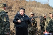 金正恩氏が北朝鮮軍西部地区重要作戦訓練基地を視察した（2024年3月7日付朝鮮中央通信）