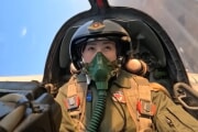 北朝鮮空軍の女性パイロット（朝鮮中央テレビ）